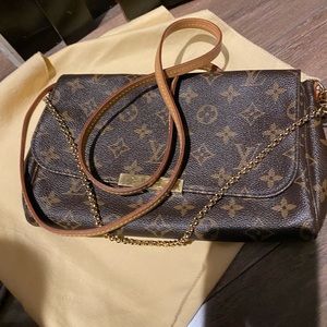 Louis Vuitton crossbody bag